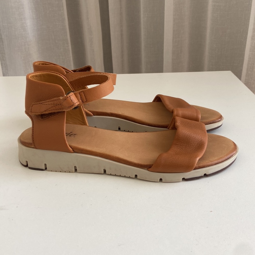 Tan Effigie Sandals with Velcro strap - Picture 2 of 5